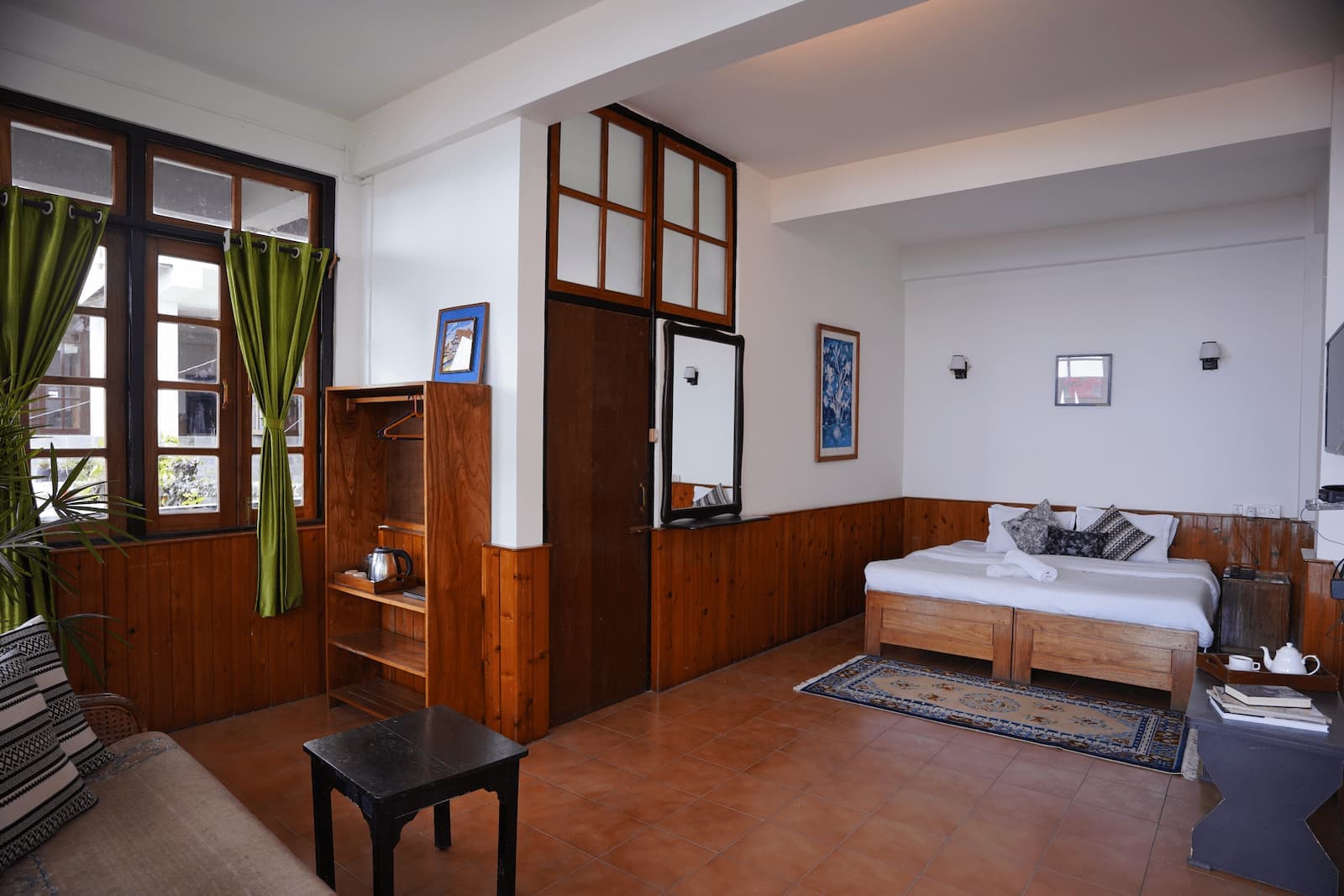 Deluxe Double Room with Balcony - Image 1